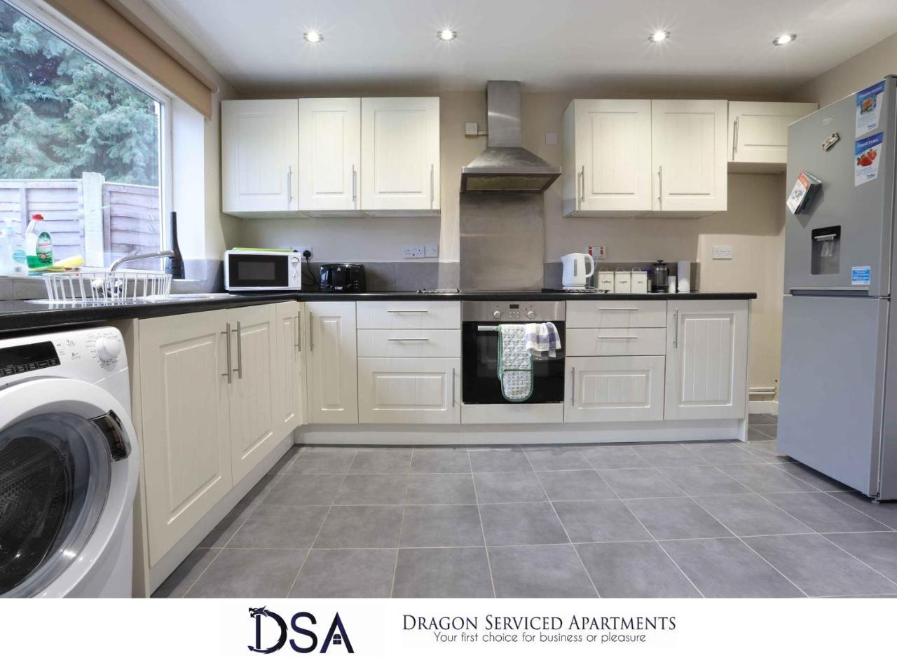 Solihull/NEC/Airport 3 BR Semi-detached House Birmingham Exterior foto